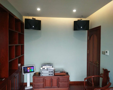 盈拓御江卡拉OK娛樂(lè )房